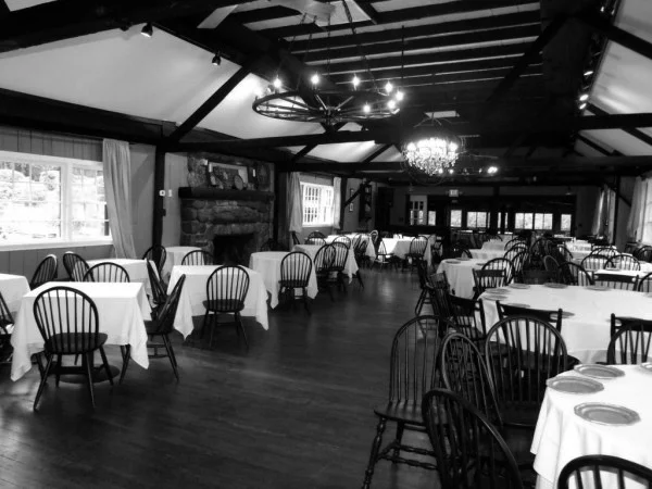  restaurant-bw 
